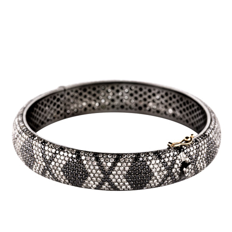 Single Loop Diamond Snake Bangle