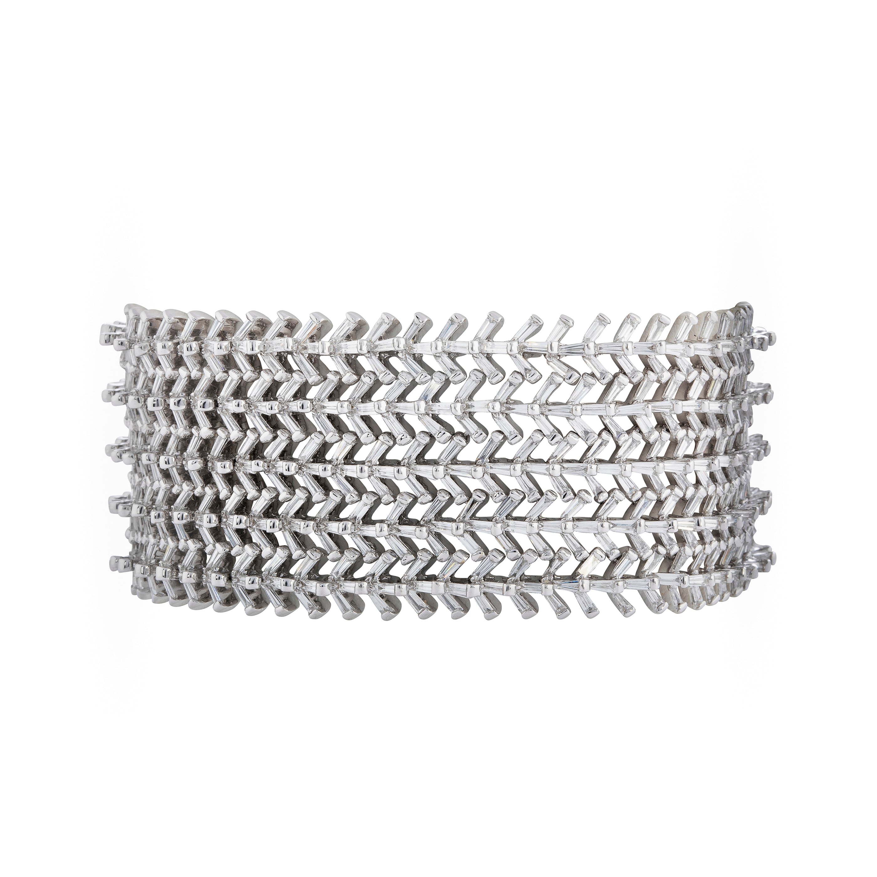 White Diamond Shimmering Ivy Bracelet